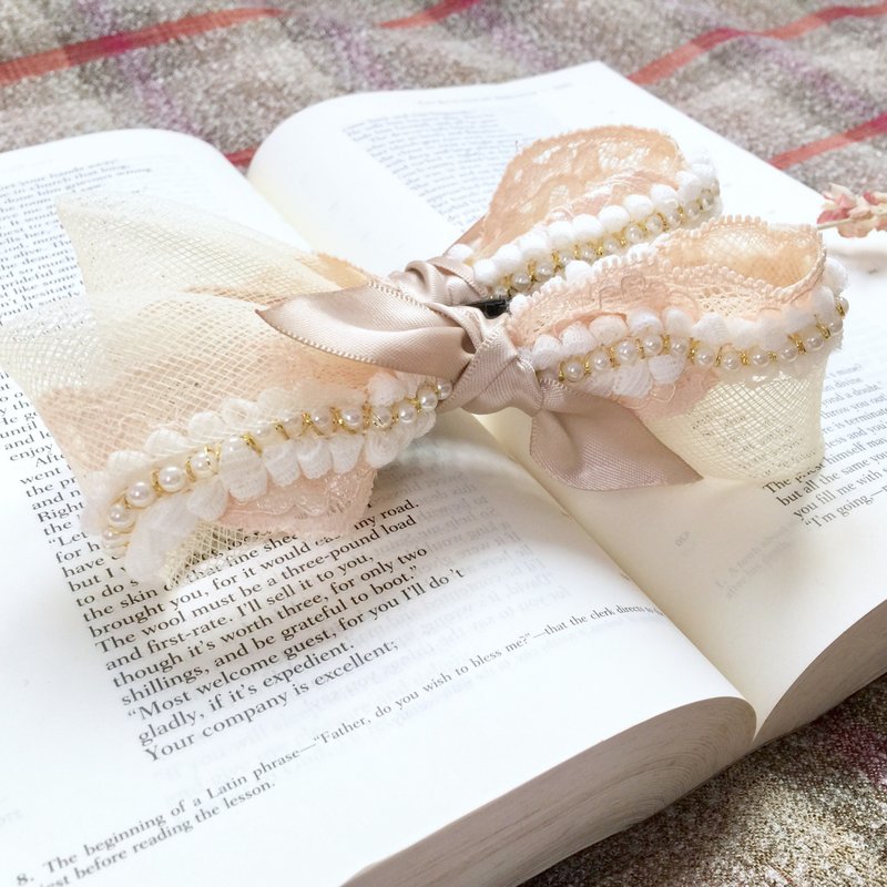 Off-white small fragrance temperament pearl transparent yarn banana clip shark clip hair ring automatic clip spring clip
