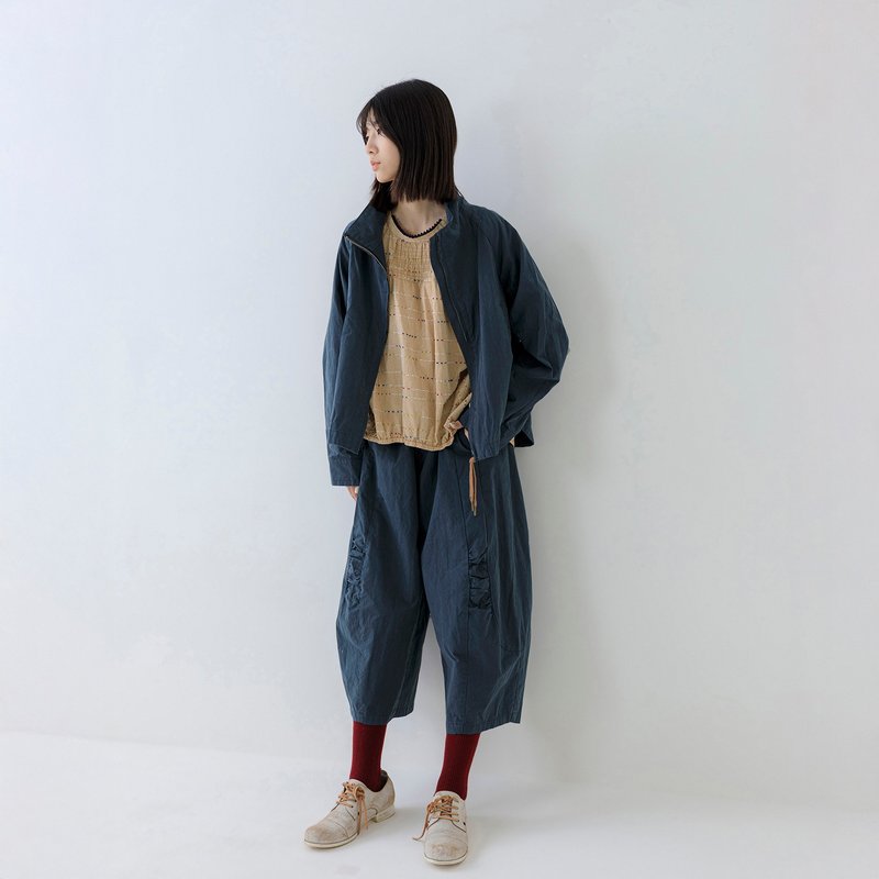緩構雙袋立領落肩外套 - 女大衣/外套 - 棉.麻 藍色