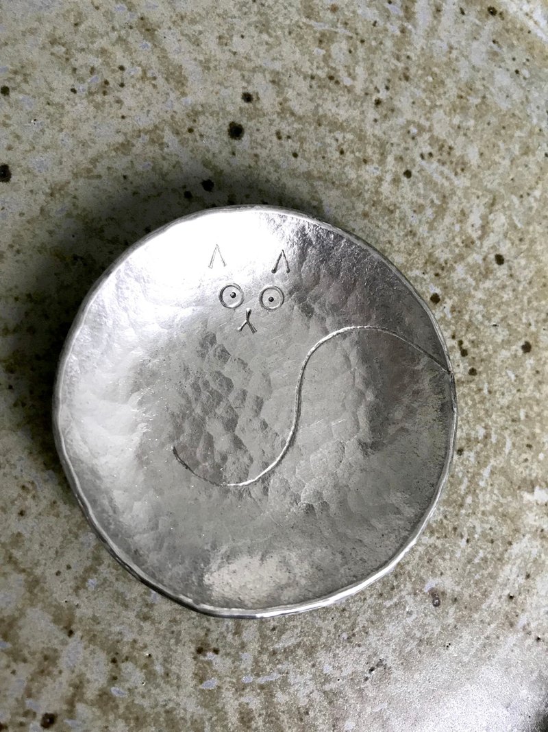 Fat cat pure tin tea bag temporary saucer