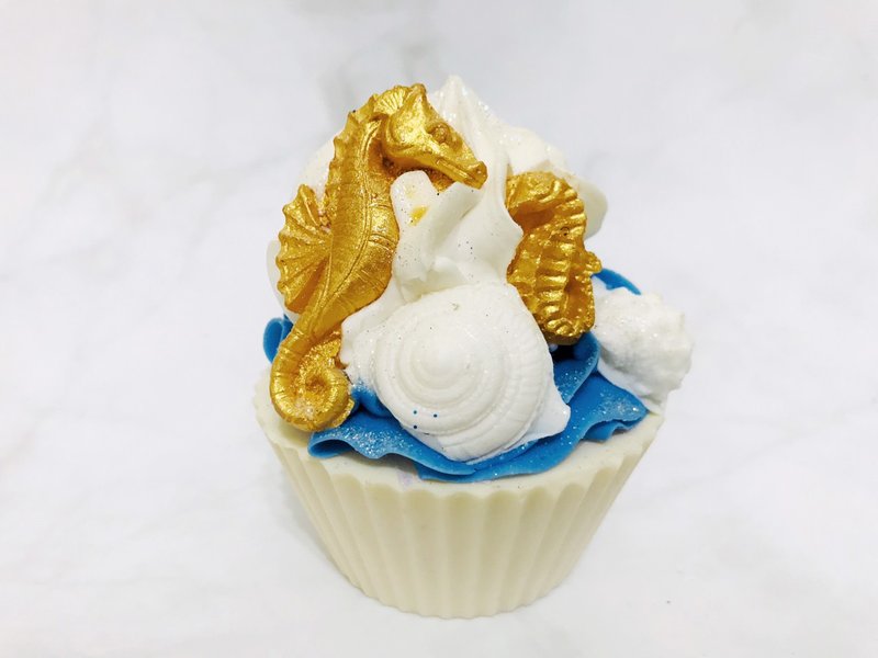 Cup cake handmade soap: blue sea bath