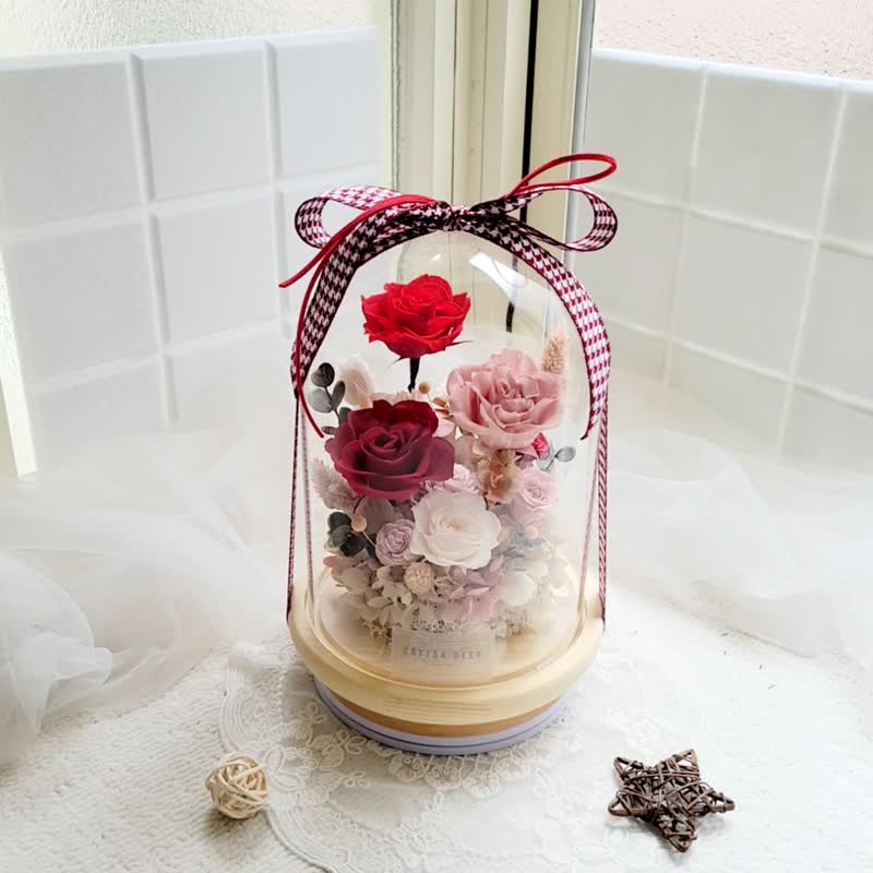 [Ready stock] Eternal rose glass globe cup. Ornaments. Comes with packaging. graduate. teacher gift - Dried Flowers & Bouquets - Plants & Flowers 