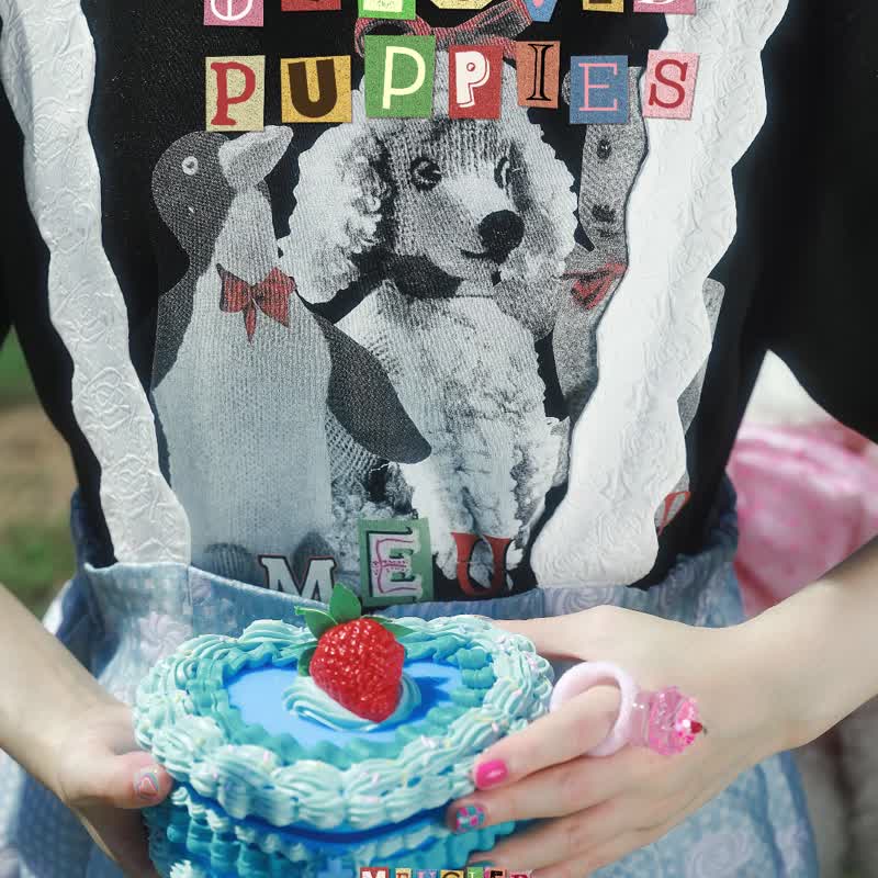 Meugler牛稠島 狗狗系列 貴婦犬企鵝和小熊 復古拼貼印花情侶半袖 - 女 T 恤 - 棉.麻 黑色