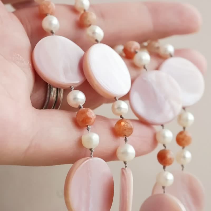 Pink shell, freshwater pearl, sunstone necklace, all knot - Necklaces - Shell Pink