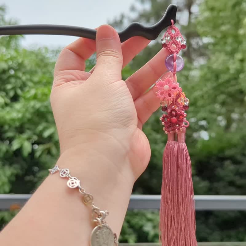 Handmade classical ebony tassel hairpin Hanfu accessories Stone peace buckle red agate - Hair Accessories - Wood Pink