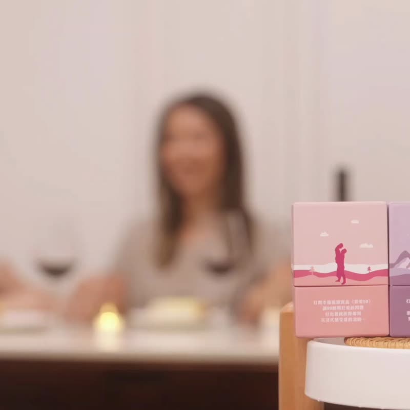 幸福能量寶盒 - 談愛99中英雙語關係對話牌卡 - 桌遊/牌卡 - 紙 粉紅色
