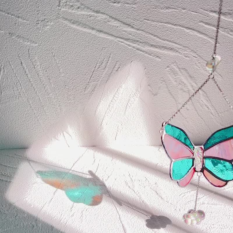 Butterfly Suncatcher 4color, Stained glass Mobile, Handmade hanging glass art - 裝飾/擺設  - 玻璃 多色