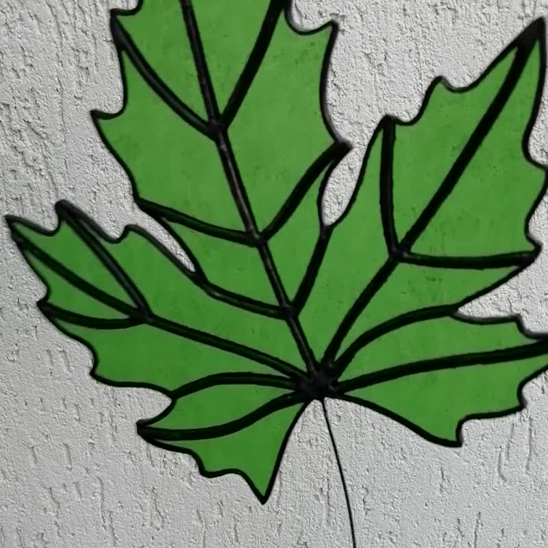 Maple Leaf Stained Glass Suncatcher Window Hanging, Green Leaves Wall Art Decor - 壁貼/牆壁裝飾 - 玻璃 綠色