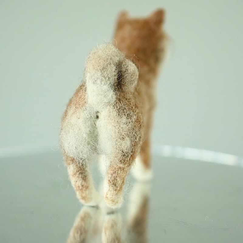 Shiba Inu dog, Variant 1, standing on his paws, realistic wool felted sculpture - 公仔模型 - 羊毛 橘色