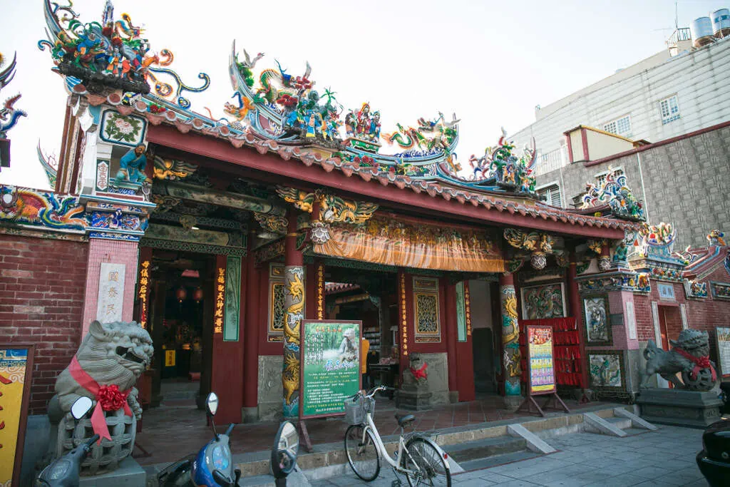 過年拜拜:旗山天后宮