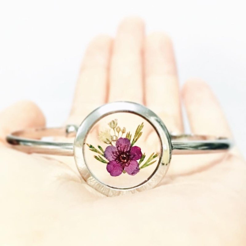 Silver Framed Pressed Flower Bangle - Bracelets - Other Metals Purple