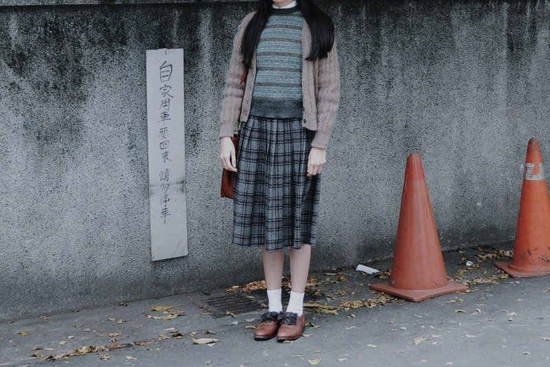 地花古著 | 日本製 鄉紳莊園條紋毛衣 - 女毛衣/針織衫 - 其他材質 綠色