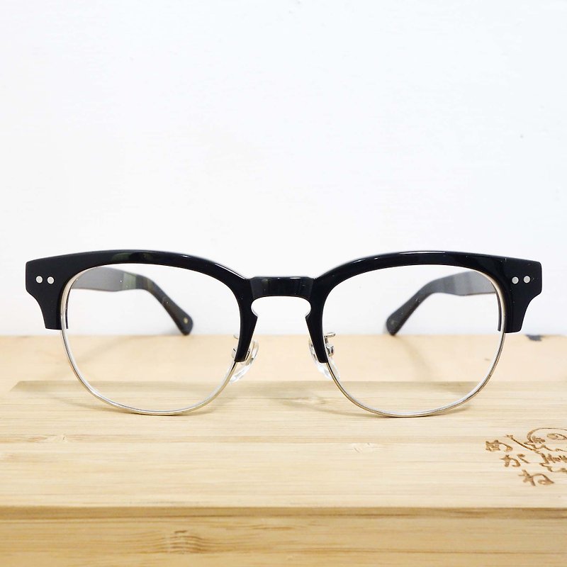 Japanese wild black Italian handmade eyebrow frame plate - Glasses & Frames - Other Materials Black