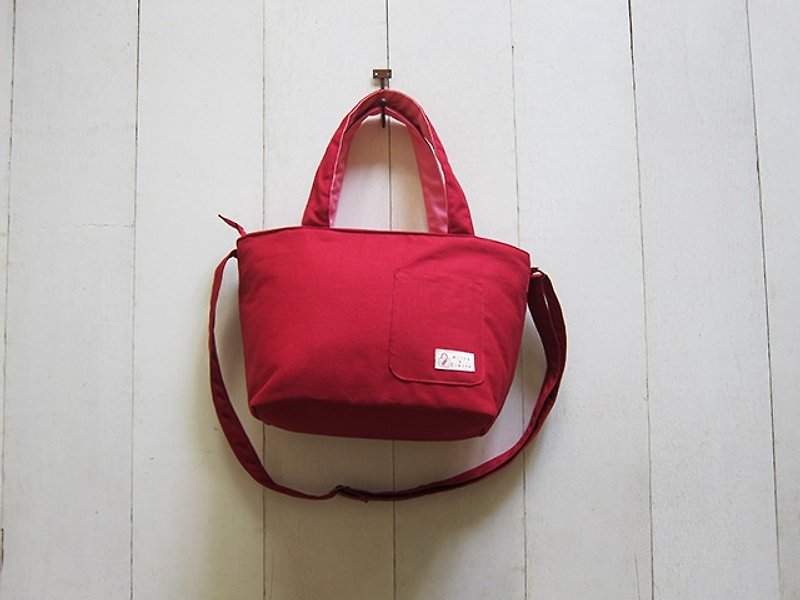 Dachshund zipper canvas tote bag + front pocket - Small (+ burgundy soft pink) + adjustable long strap - กระเป๋าแมสเซนเจอร์ - วัสดุอื่นๆ หลากหลายสี