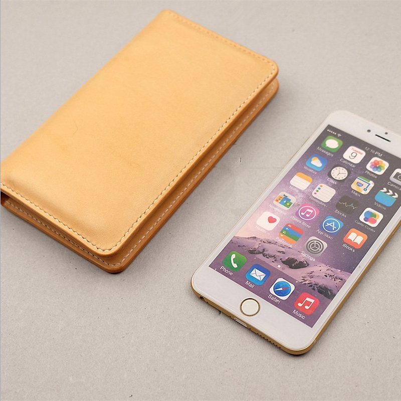 Handmade vegetable tanned leather phone package - Other - Genuine Leather Gold