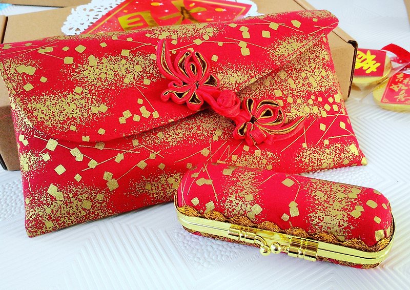 Golden lucky red envelopes Bank boxes / money bags / pockets (limited edition) - Storage - Cotton & Hemp Red