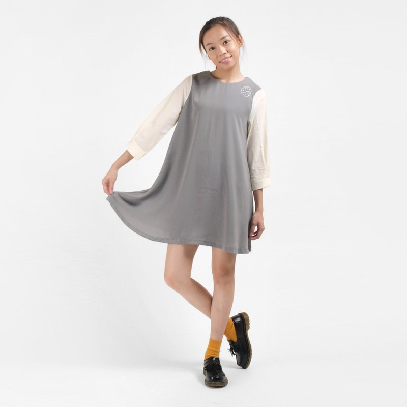 [HEYSUN] time series / contour stitching dress serigraphy time - ชุดเดรส - วัสดุอื่นๆ สีเทา