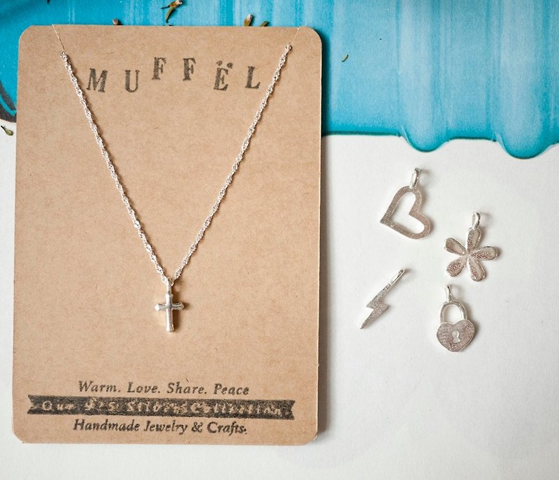 MUFFëL 925 Silver Sterling Silver Series-Cross Clavicle Necklace - สร้อยคอ - เงินแท้ สีเทา