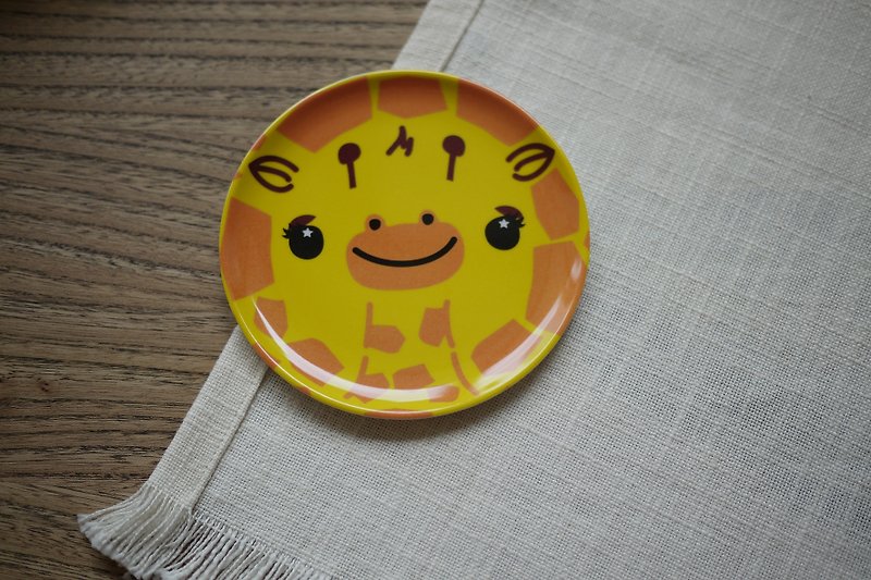 mixmania long eyelashes giraffe multi-function coaster small plate/snack plate - จานเล็ก - วัสดุอื่นๆ สีเหลือง