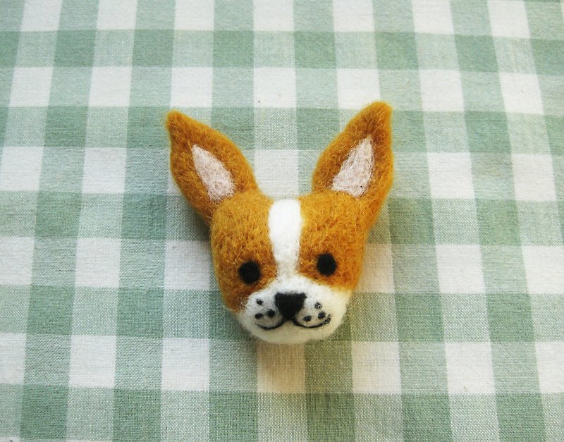 Minibobi hand-made wool felt - Chihuahua - pins / strap / dust plug / keychain - ที่ตั้งมือถือ - ขนแกะ สีนำ้ตาล