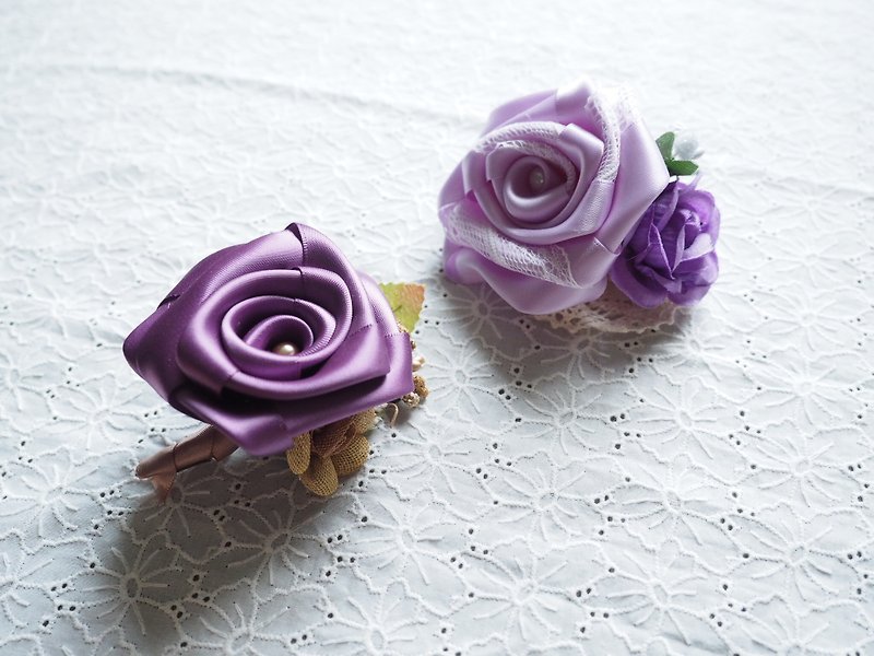手作紫色絲帶玫瑰婚禮手花襟花 - 胸針/心口針 - 其他材質 紫色