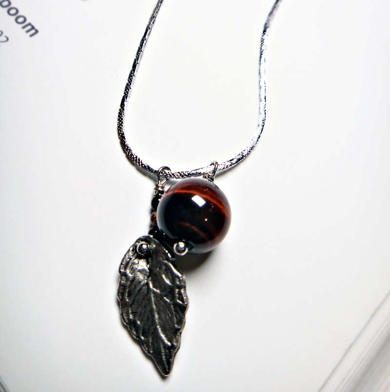 ◎ red tiger eye Stone necklace * antique Silver leaf pendant necklace white K - สร้อยคอ - โลหะ 