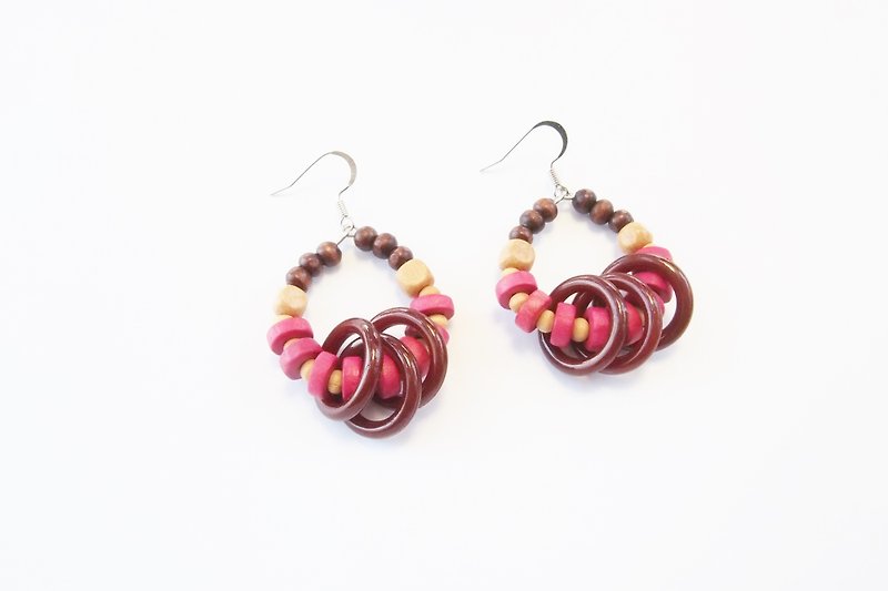 Wood earrings with brown hoops - Nickel Free - ต่างหู - วัสดุอื่นๆ สีนำ้ตาล