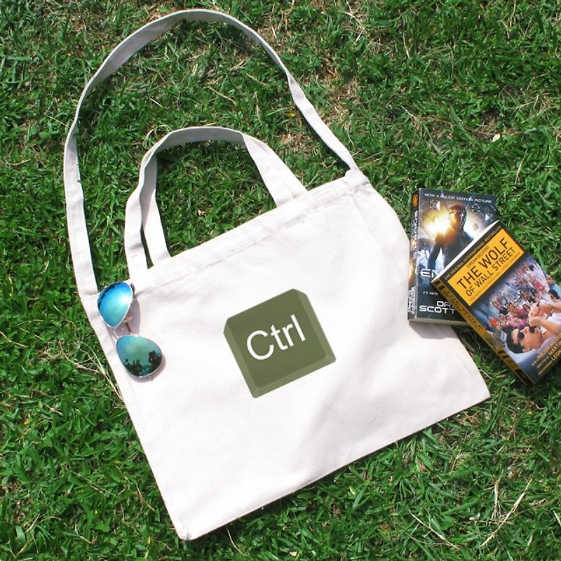 Keyboard Series Ctrl Cultural & Creative wind horizontal canvas bag - กระเป๋าคลัทช์ - ผ้าฝ้าย/ผ้าลินิน สีกากี