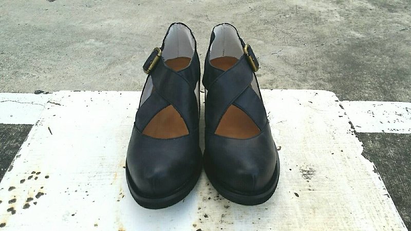 Painted # 971 | | basement of the electronic music party drunk can not afford shoes cross the basic section with about 5.5 cm high black || - Women's Oxford Shoes - Genuine Leather Black