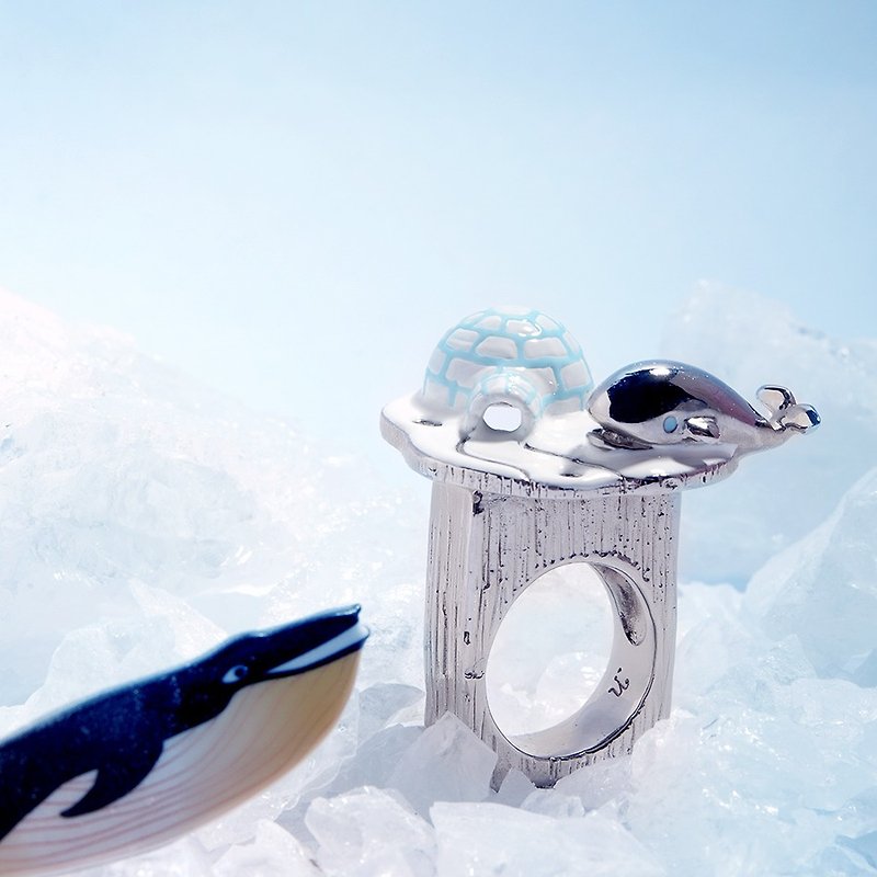 Igloo and Whale Ring, Moby Dick's Landing Ring, Igloo Ring, Whale Ring - แหวนทั่วไป - โลหะ สีน้ำเงิน