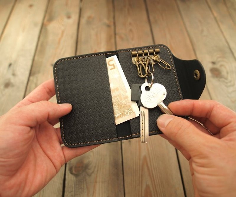 [Dogyball] Christmas gift exchange value practical simple composite key bag Lite Compact fashion small FP00-5 black - พวงกุญแจ - หนังแท้ สีดำ