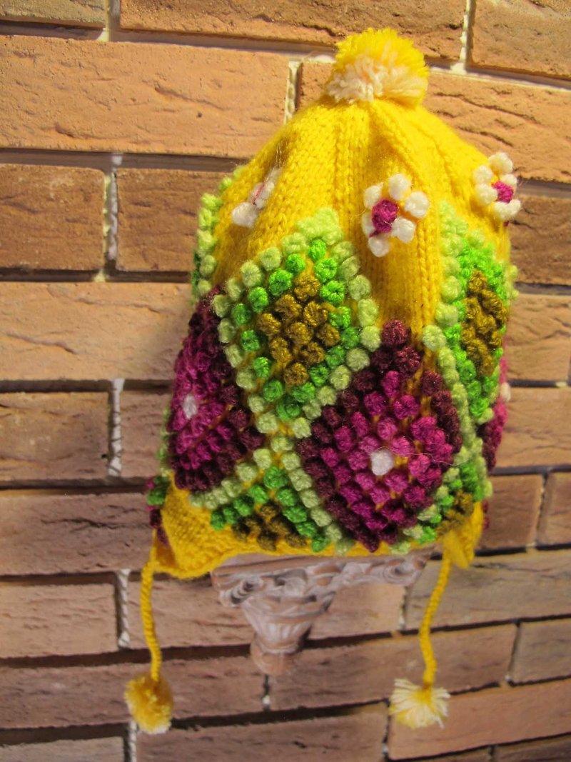 Small flower rhombus three-dimensional knitted wool hat-yellow - หมวก - วัสดุอื่นๆ สีส้ม