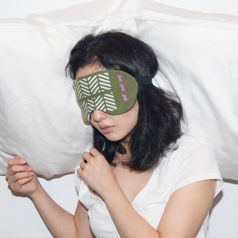 eye mask-beef / cattle grazing -matcha - Other - Other Materials Green