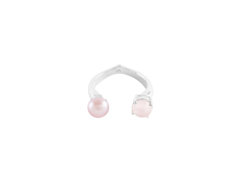 Rose quartz pearl ring CRYSTAL GEM - แหวนทั่วไป - เครื่องเพชรพลอย สีเงิน