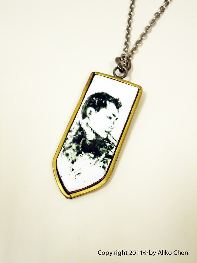 My Hero & amp; My Cutie personalized portrait enamel necklace custom men's Valentine's Day gift - Necklaces - Other Metals 