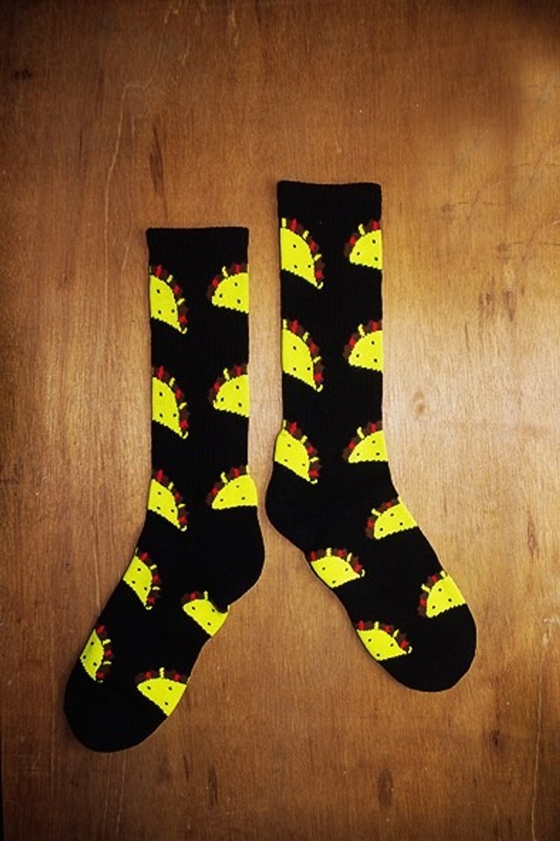 墨西哥黑捲餅!!夏漪眺=knock your socks off !! - 襪子 - 其他材質 黑色