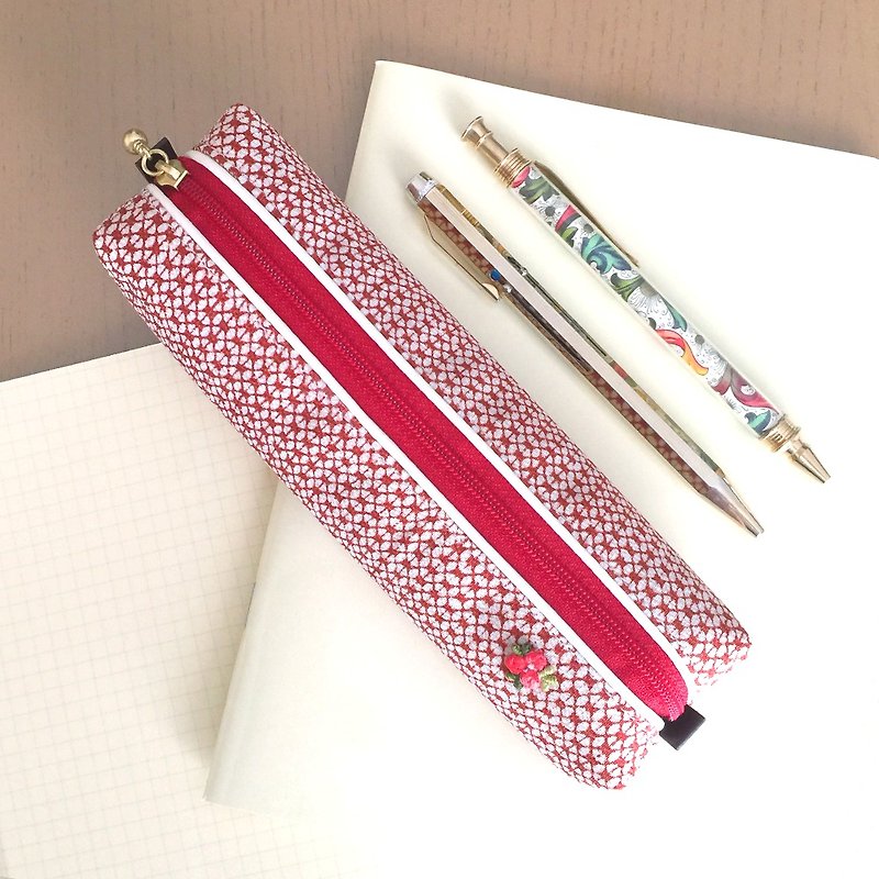 Pen Case with Japanese Traditional pattern, Kimono - กล่องดินสอ/ถุงดินสอ - วัสดุอื่นๆ สีส้ม