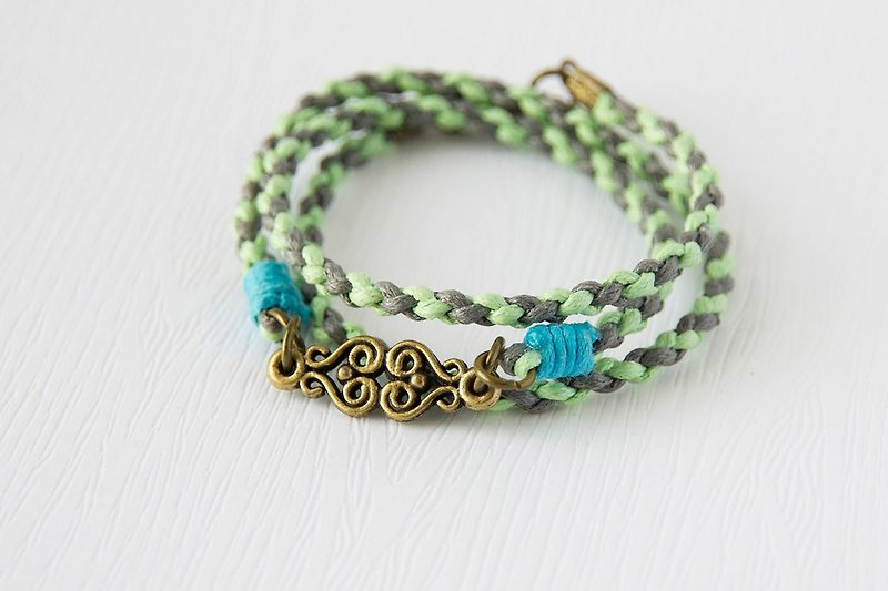Hearts / hand-woven bracelet - Bracelets - Other Materials Gray