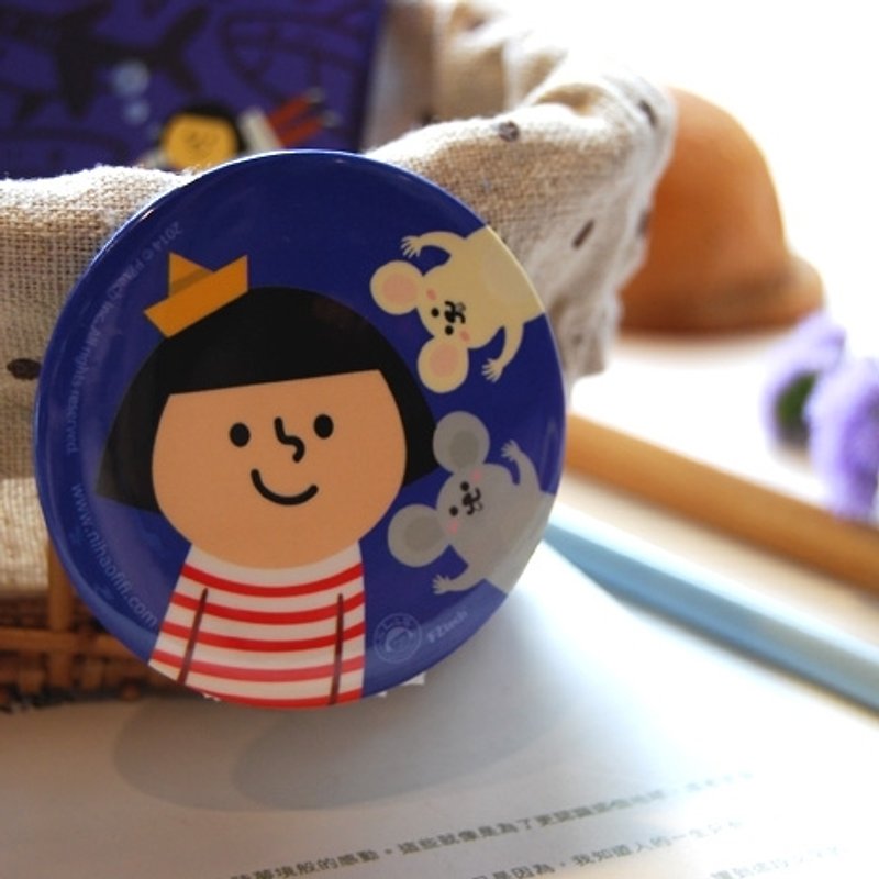  ★ Ni Hao, I'm FiFi ★ you okay badge - FiFi and her small pet - Brooches - Other Materials Blue
