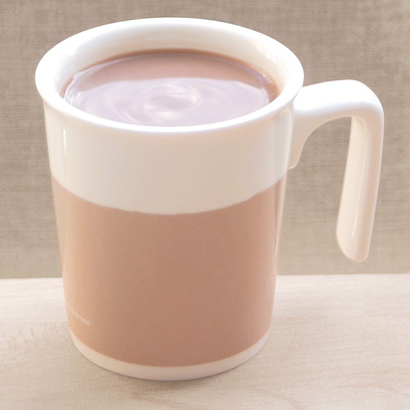 Kiss tea mug (drink lines) - แก้วมัค/แก้วกาแฟ - เครื่องลายคราม ขาว