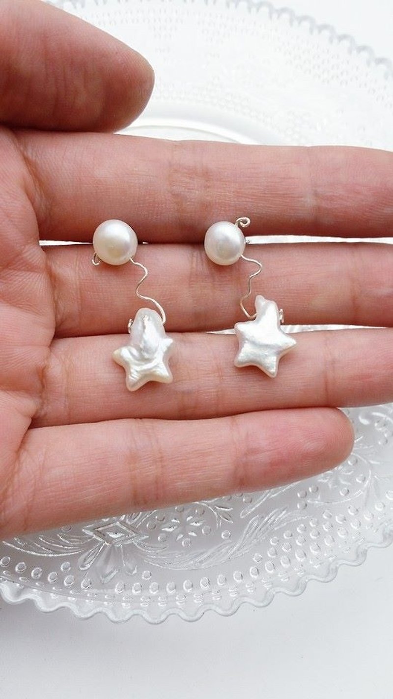 [Lost and find meteor star] natural freshwater pearl earrings Harmonie \ ear clip - Earrings & Clip-ons - Gemstone White