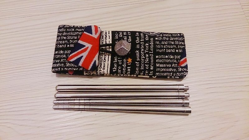 棉麻布 時尚儉約英倫風 環保折筷子組 筷子套 筷子袋 - ถุงใส่กระติกนำ้ - วัสดุอื่นๆ สีดำ