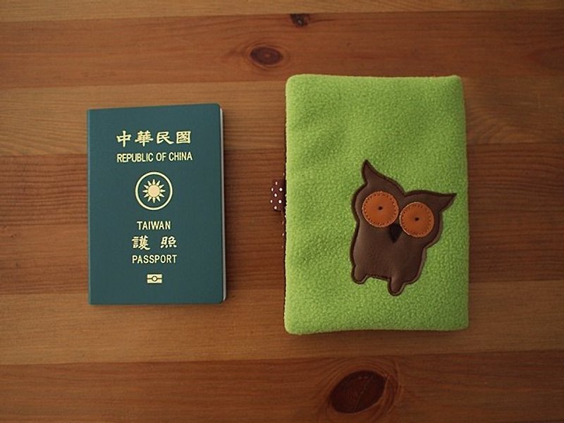 hairmo。貓頭鷹護照套 / 卡片夾 - 綠 - ที่ใส่บัตรคล้องคอ - วัสดุอื่นๆ สีเขียว