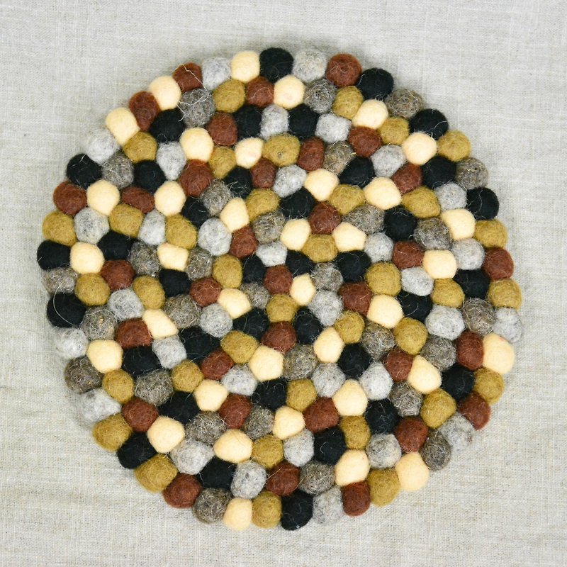 Placemat round ball of wool _ _ _ Fairtrade earth colors - Place Mats & Dining Décor - Wool Multicolor