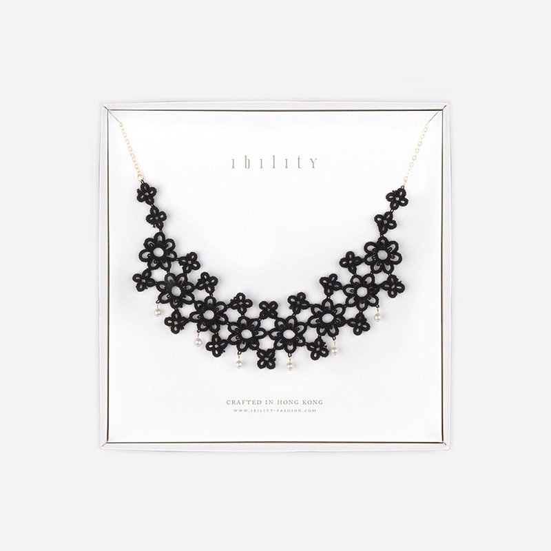 黑色玉蘭鉤織項鍊 / Magnolia Crochet Necklace with Pearl - 項鍊 - 其他材質 黑色