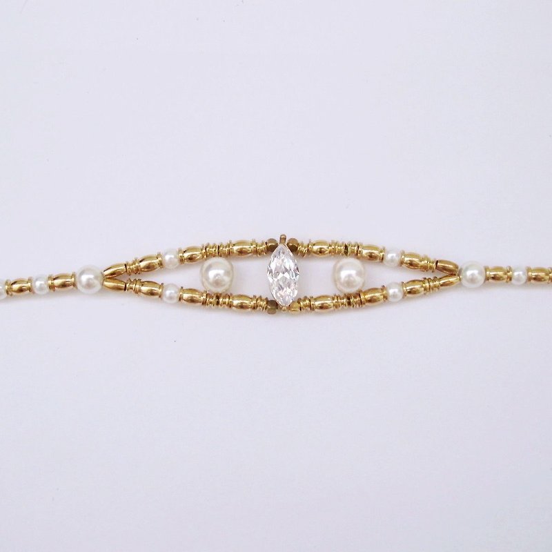 [MUCHU Mu orange] eternity. Zircon brass shell pearl bracelet / wristband marquise diamond - Bracelets - Other Metals White