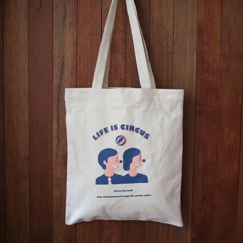 Girl apartment :: CBB canvas bag / shoulder bag -circus - Messenger Bags & Sling Bags - Cotton & Hemp White
