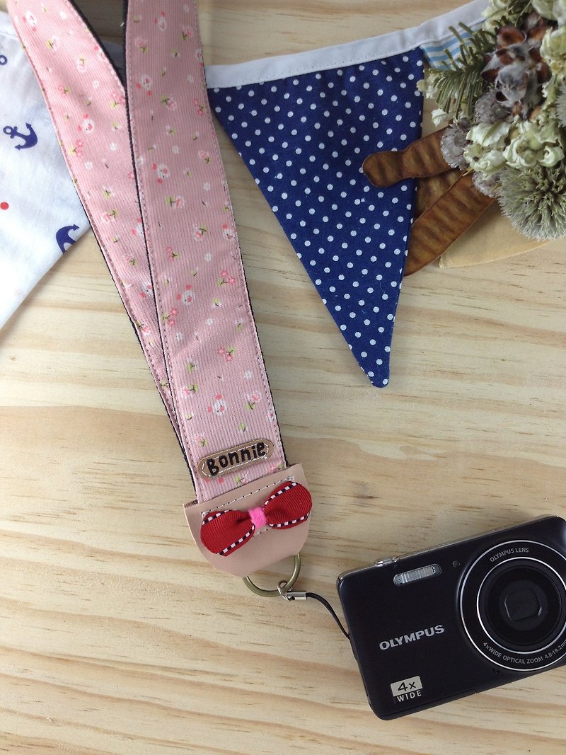 Hand-made monocular. Class monocular, camera strap, mobile phone strap. Document strap---bow style (free name-made for Valentine's Day) - กล้อง - ผ้าฝ้าย/ผ้าลินิน สึชมพู