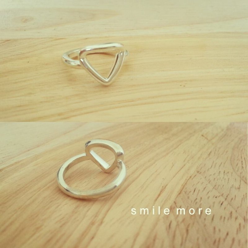 Triangle ring, Silver - General Rings - Other Metals Gray