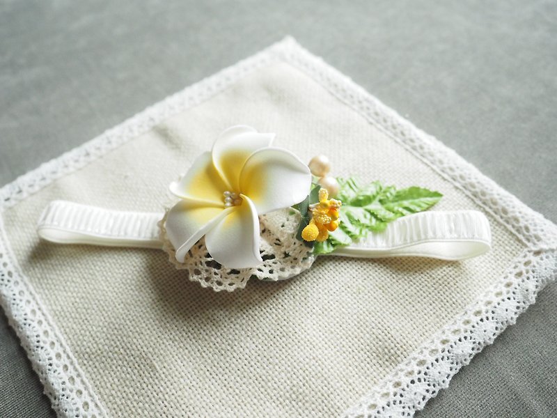 Handmade yellow flower baby/ kid elastic headband - Bibs - Other Materials Yellow