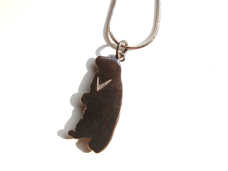 Taiwan Black Bear Silver Necklace (Courage) - Necklaces - Other Metals Gray